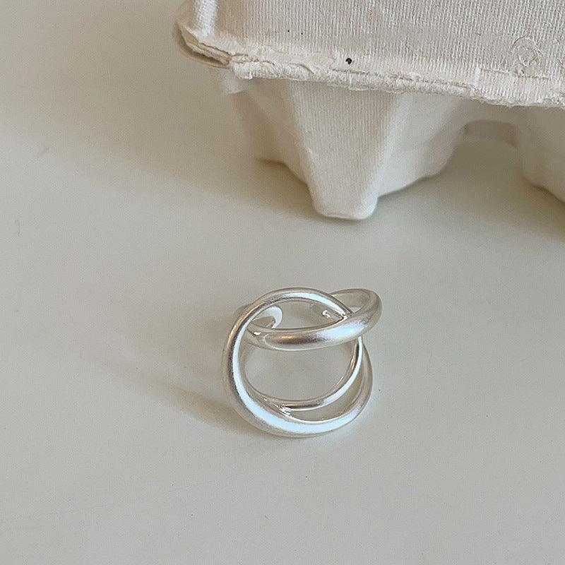 Open ring in three-dimensional interlaced matte metal
