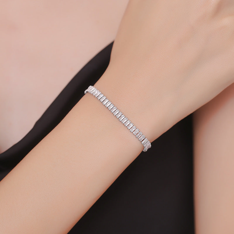 Simple and Elegant Rectangular Bracelet Affordable Luxury Style