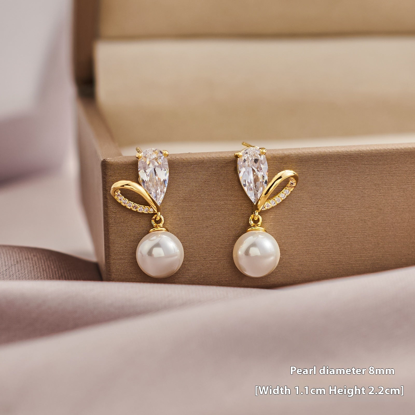 Geometric 925 silver earrings with zircon cross and heart and pearl