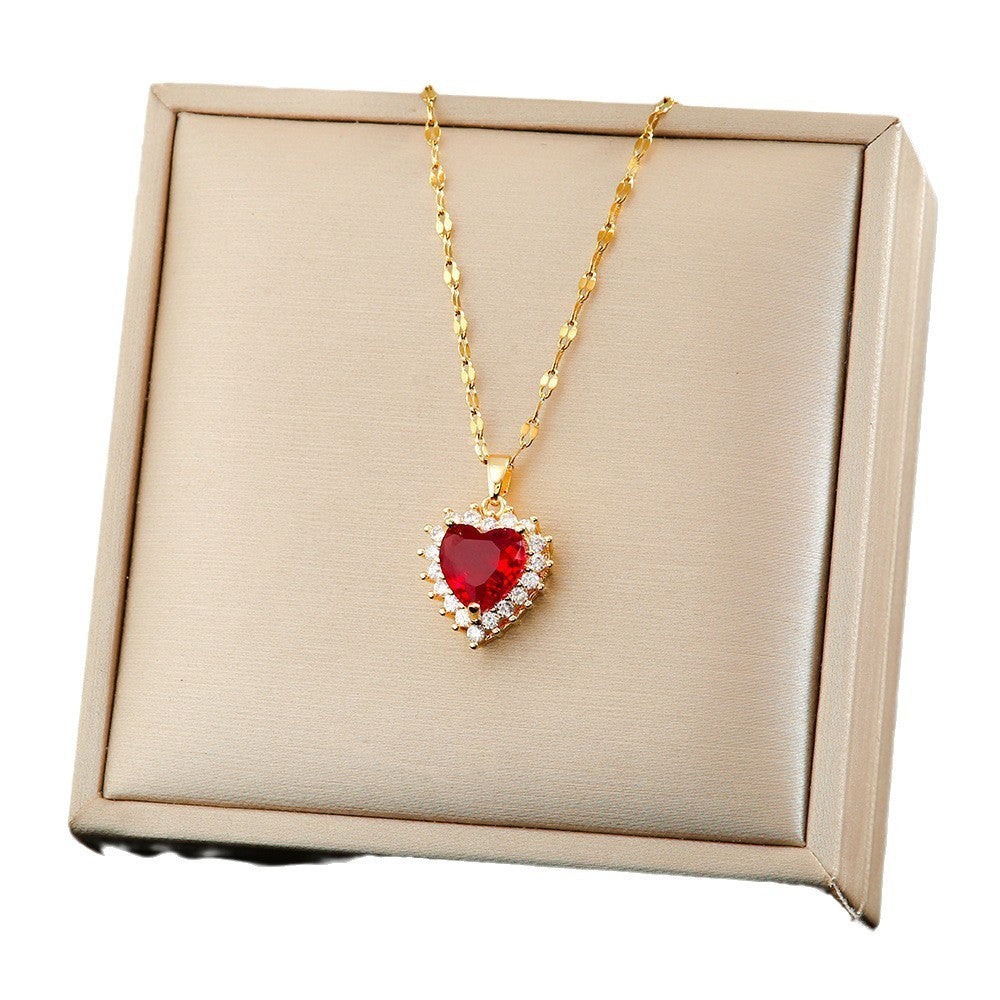 Necklace With Hearts Flower Special Interest Lightweight Luxury Pendant Costume Titanium Steel