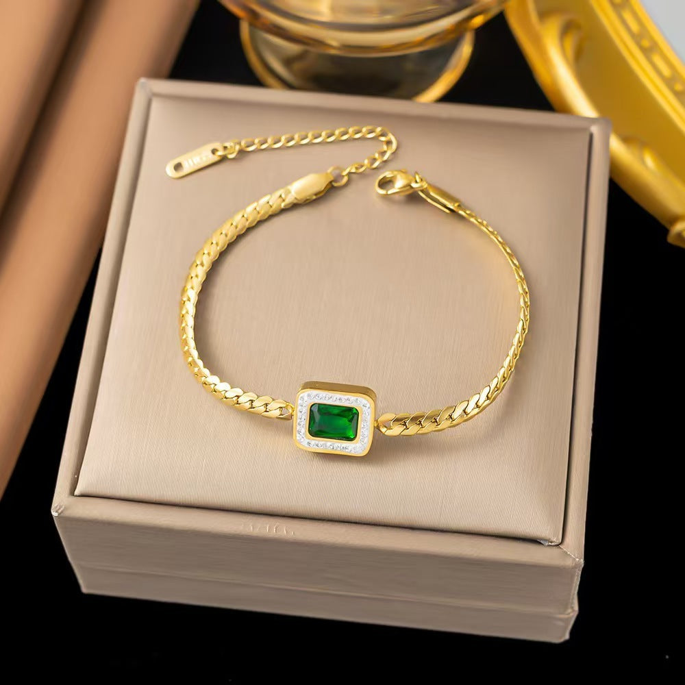 Bracelet femme en acier titanium avec zircons verts – Élégance et durabilité - NovaShop NovaShop Gold Bigbuy