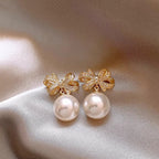 Elegant and versatile irregular pearl earrings