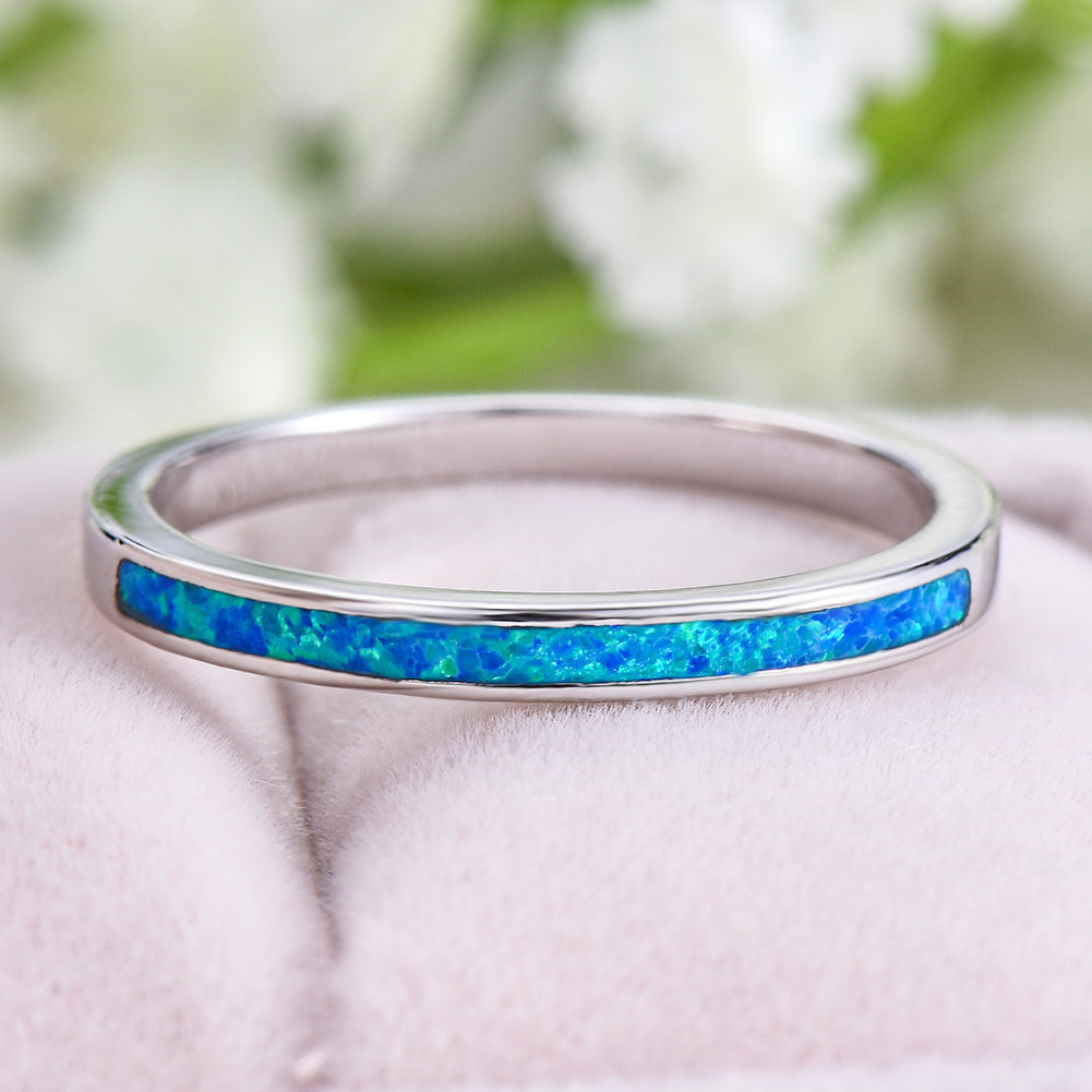 Copper ring with a simple and personalized design, perfect for subtly asserting your temperament.