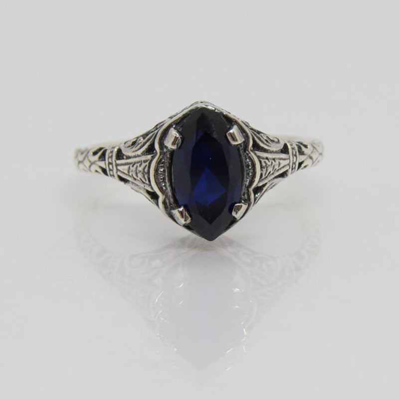 Versatile Women's Ring in Hollow Geometric Zircon