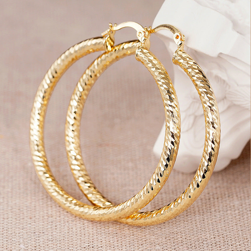 Women's Geometric Design Clip-on Earrings in Ring Shape