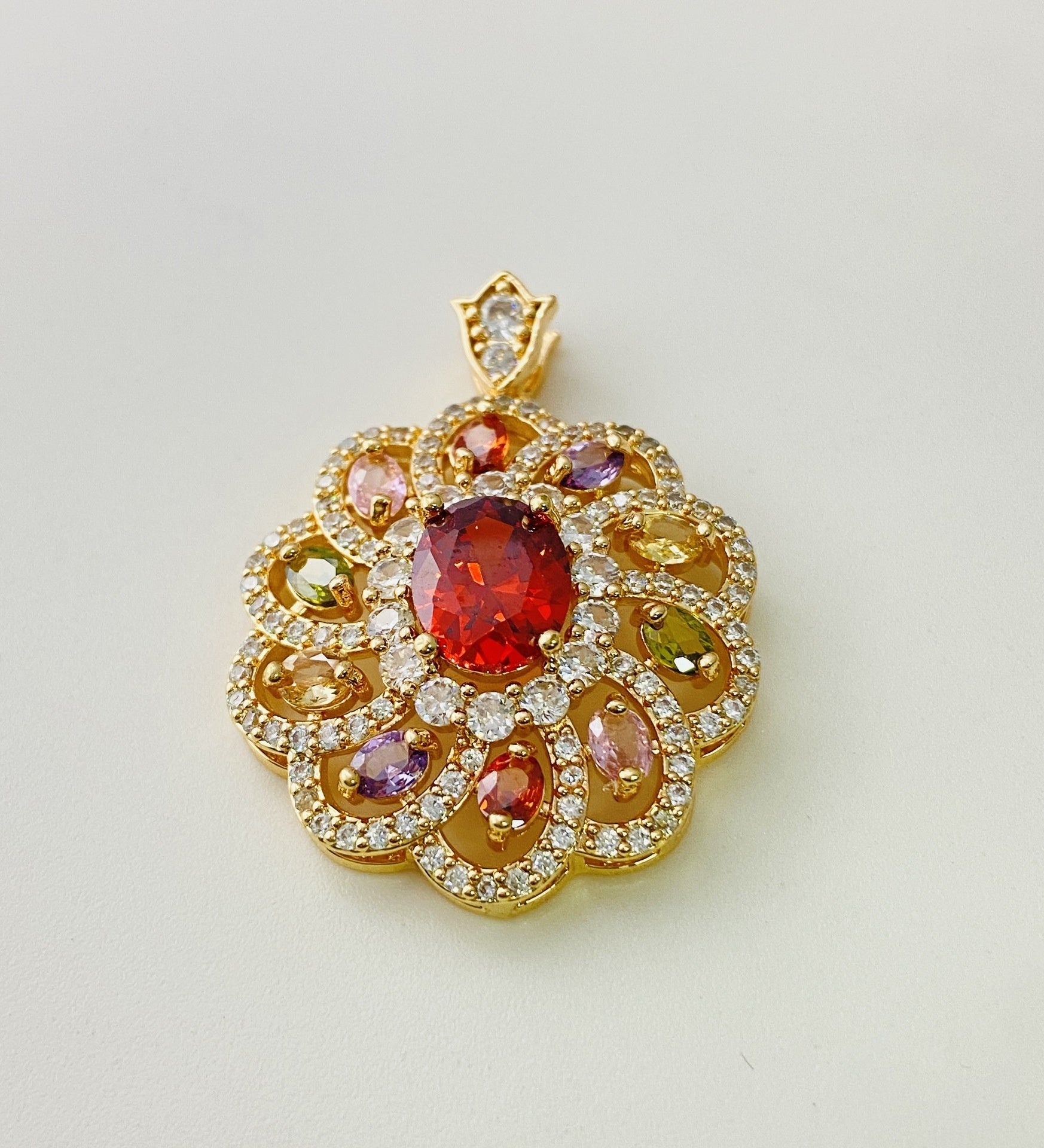 Collier pendentif zircon coloré pour femme - NovaShop NovaShop A Champagne Gold Pendant Bigbuy