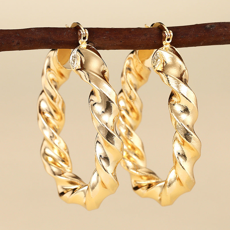 Women's Geometric Design Clip-on Earrings in Ring Shape