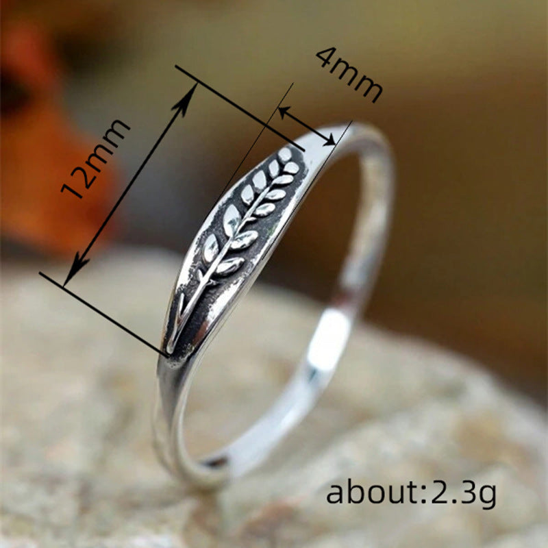 Elegant ring with unique design inspired by the natural element of wheat, symbolizing sweetness and prosperity