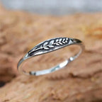 Elegant ring with unique design inspired by the natural element of wheat, symbolizing sweetness and prosperity