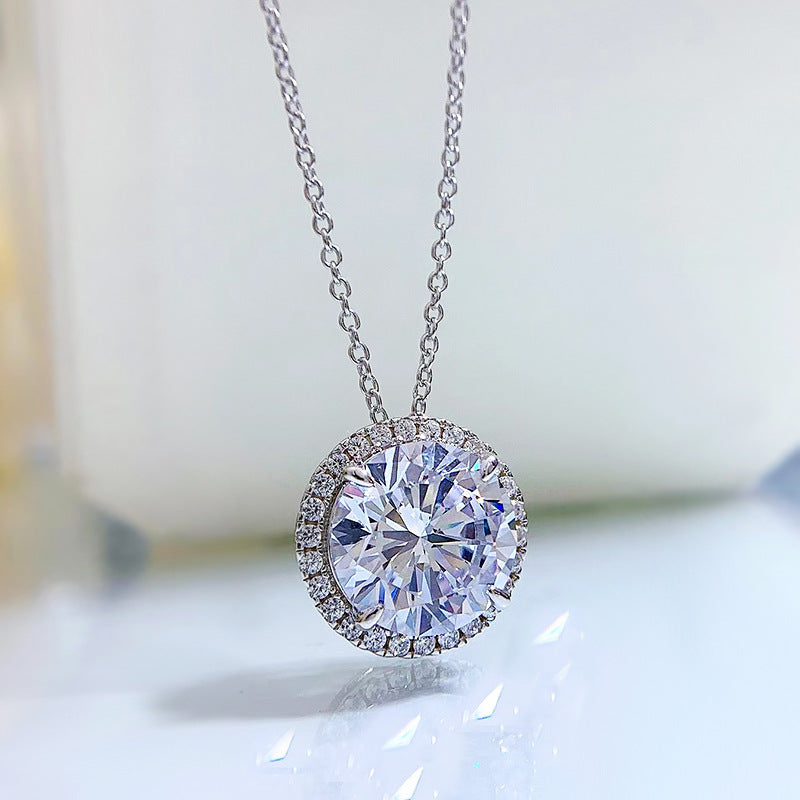 Simple style white diamond pendant for women
