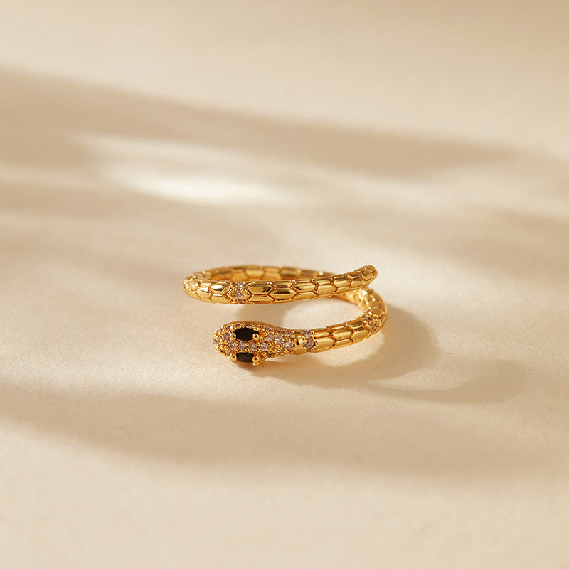 Adjustable snake ring in 18K gold plated copper, color retention