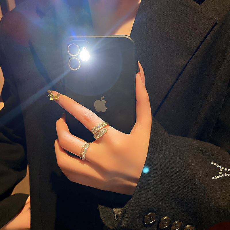 Simple and elegant open ring