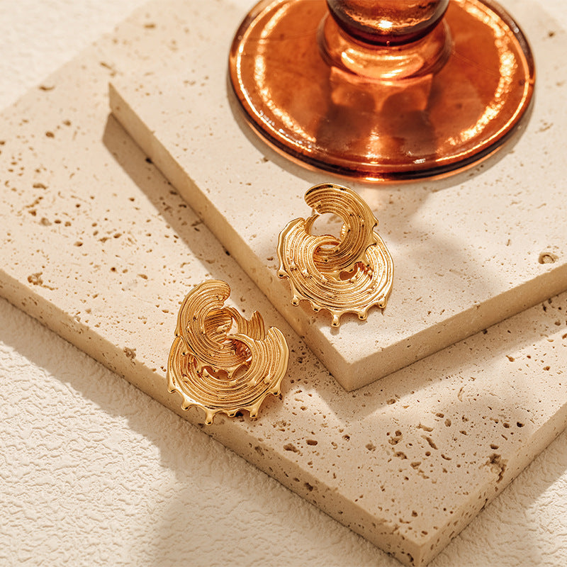 Personalized Luxury Lightweight Brass Irregular Retro Ear Clip Earrings