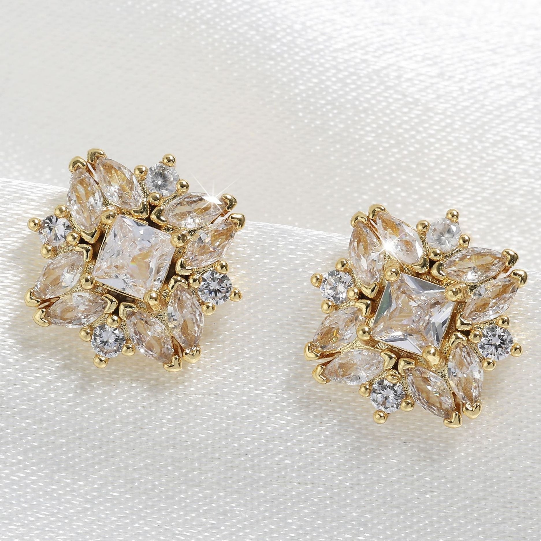 Elegant zircon earrings for women, high quality, fashionable