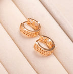 Boucles d’oreilles tendance avec trois cœurs ajourés, style frais et délicat - NovaShop NovaShop Rose Gold Bigbuy
