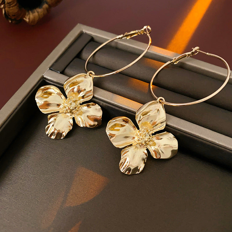 Boucles d’oreilles vintage en métal à tige argentée - NovaShop NovaShop Gold Bigbuy