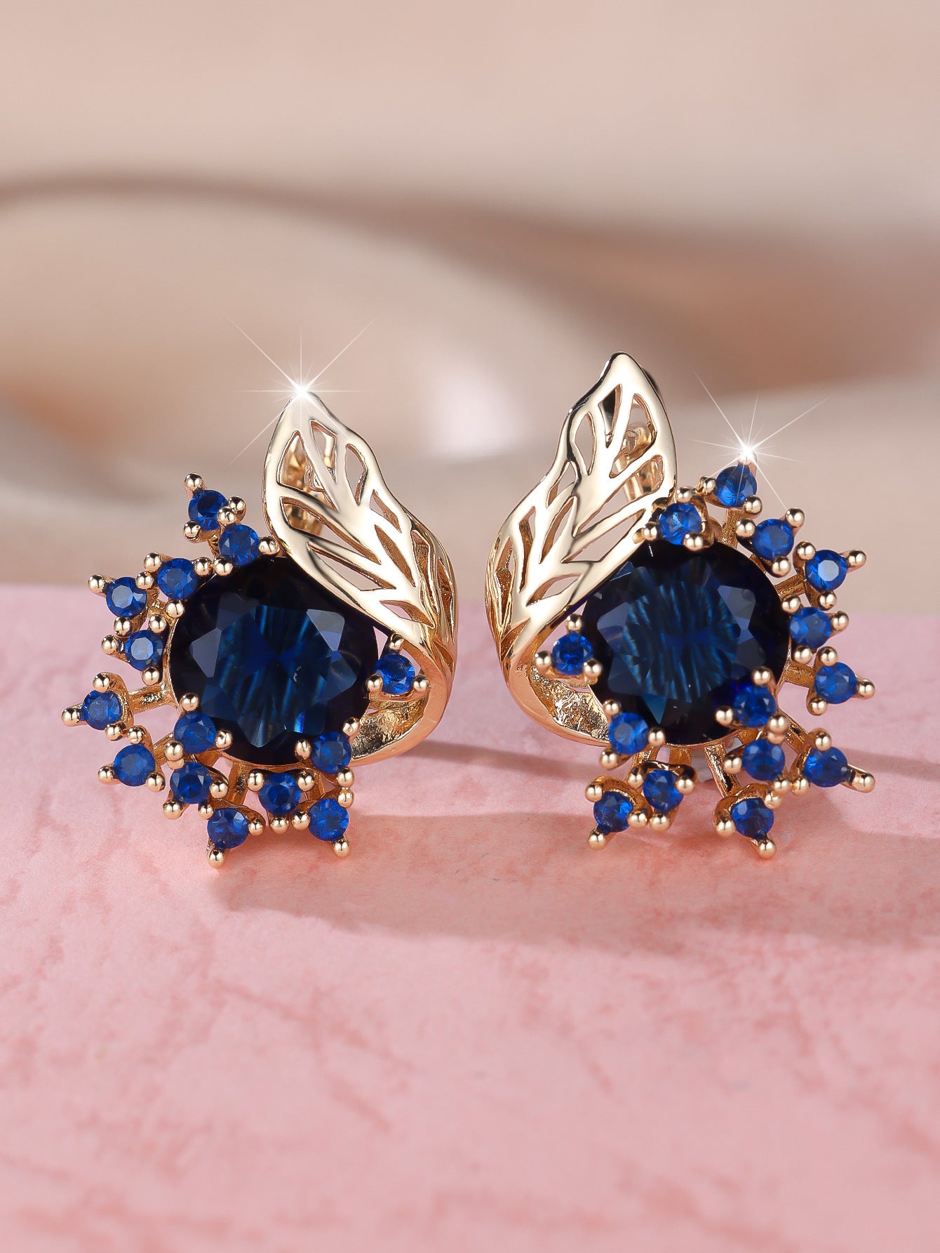 Boucles d’oreilles rondes fleurs plume en zircon - NovaShop NovaShop Black Diamond / Rose gold Bigbuy