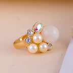 Simple and sensual floral pattern ring for women