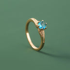Niche ring with modern design, decorated with zircon
