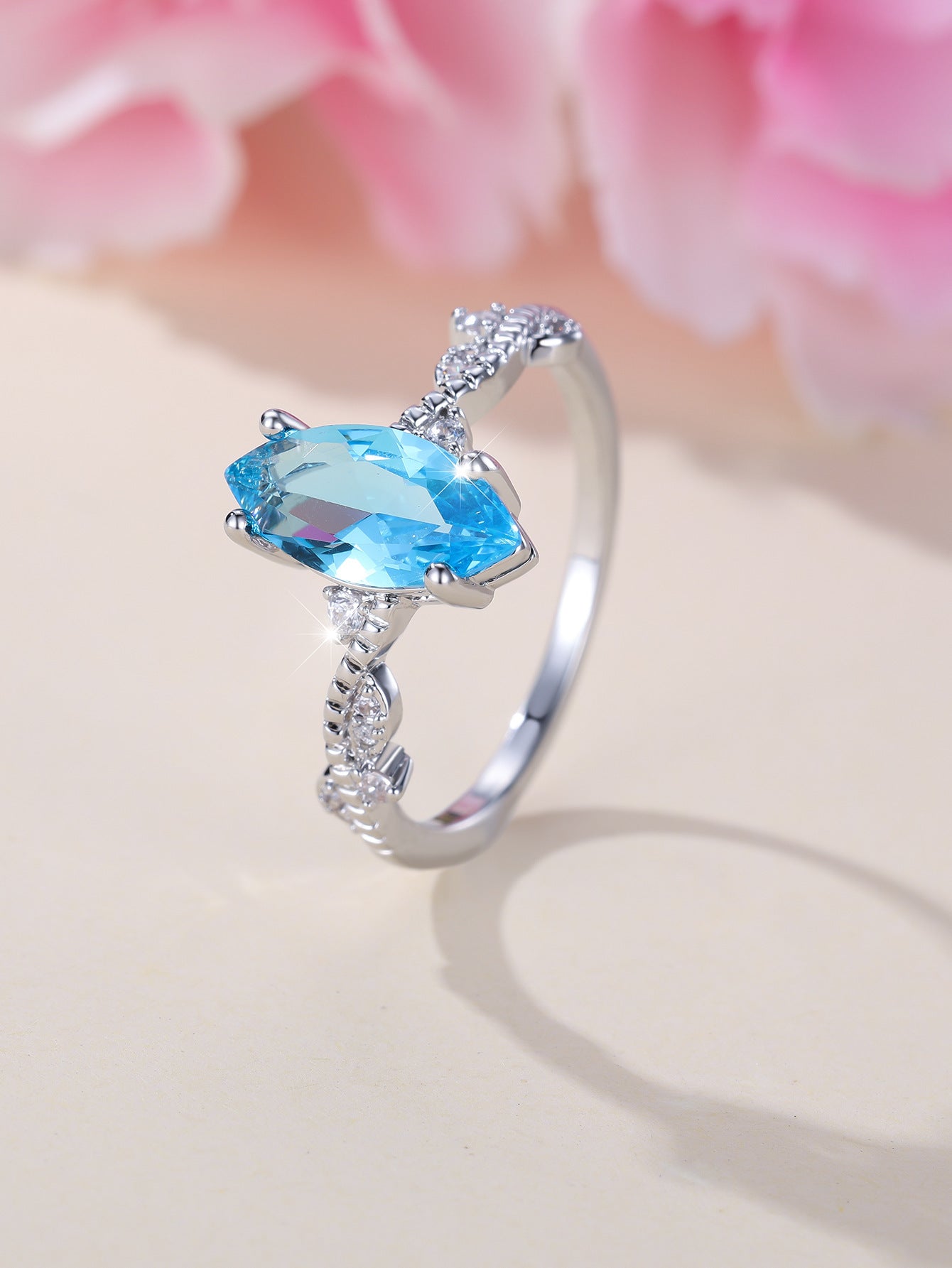 Women's Trendy Navy Blue Ring – Shiny Stone