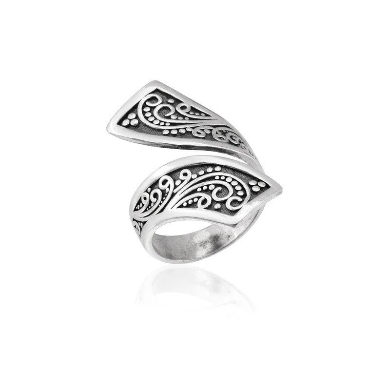 Women's Ring in a Minimalist and Personalized Retro Style