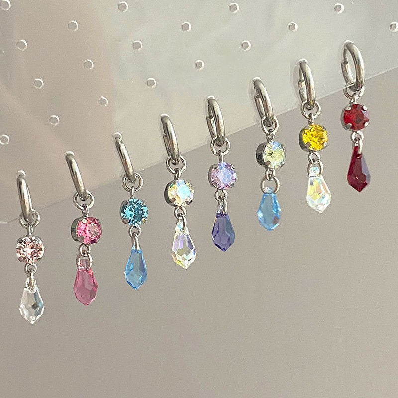 Waterdrop dangle earrings