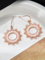 Retro style new earrings with hollow ring and aged effect
