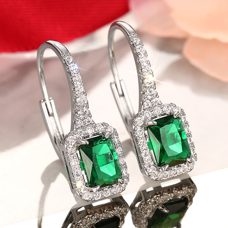 Boucles d’oreilles élégantes pour banquet, au style sophistiqué avec zirconium serti - NovaShop NovaShop White Gold Color Bigbuy