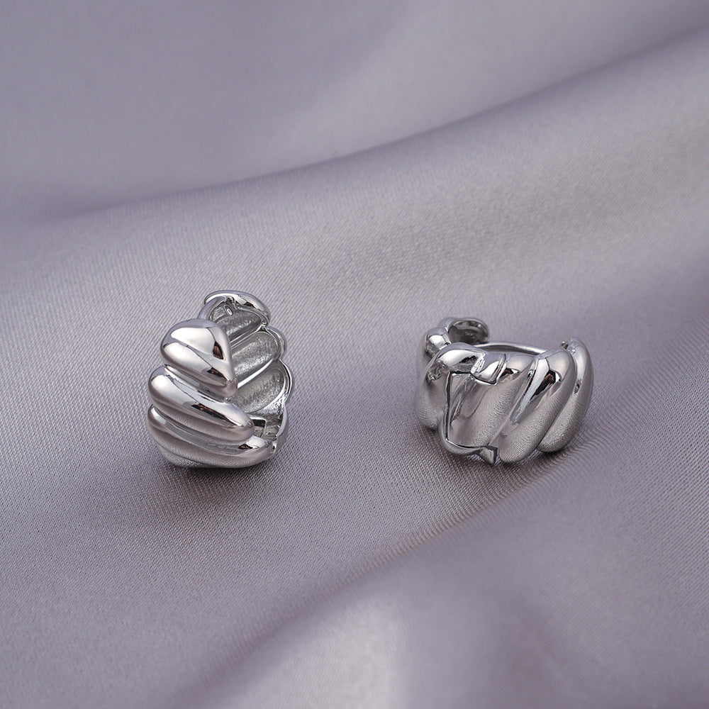 Micro-zircon, woven, twisted, gold-plated, lightweight, luxurious and high-end stud earrings