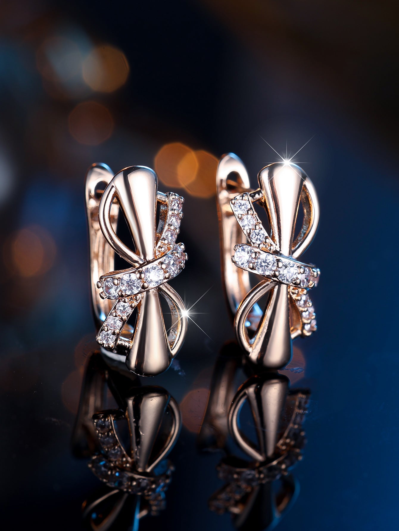 Champagne gold-plated copper clip-on earrings adorned with white diamonds