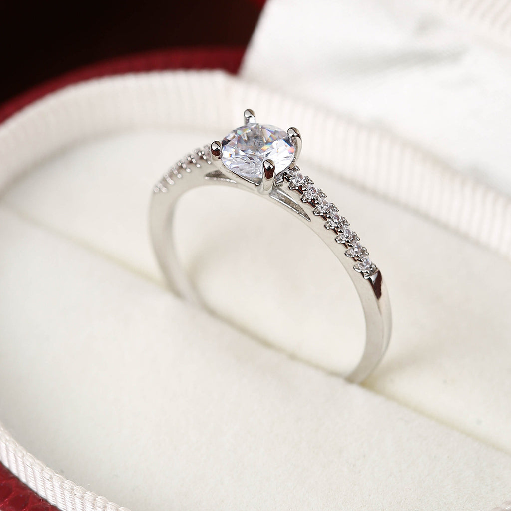 elegant copper ring seduces with its geometric hexagonal design, offering a modern and refined touch
