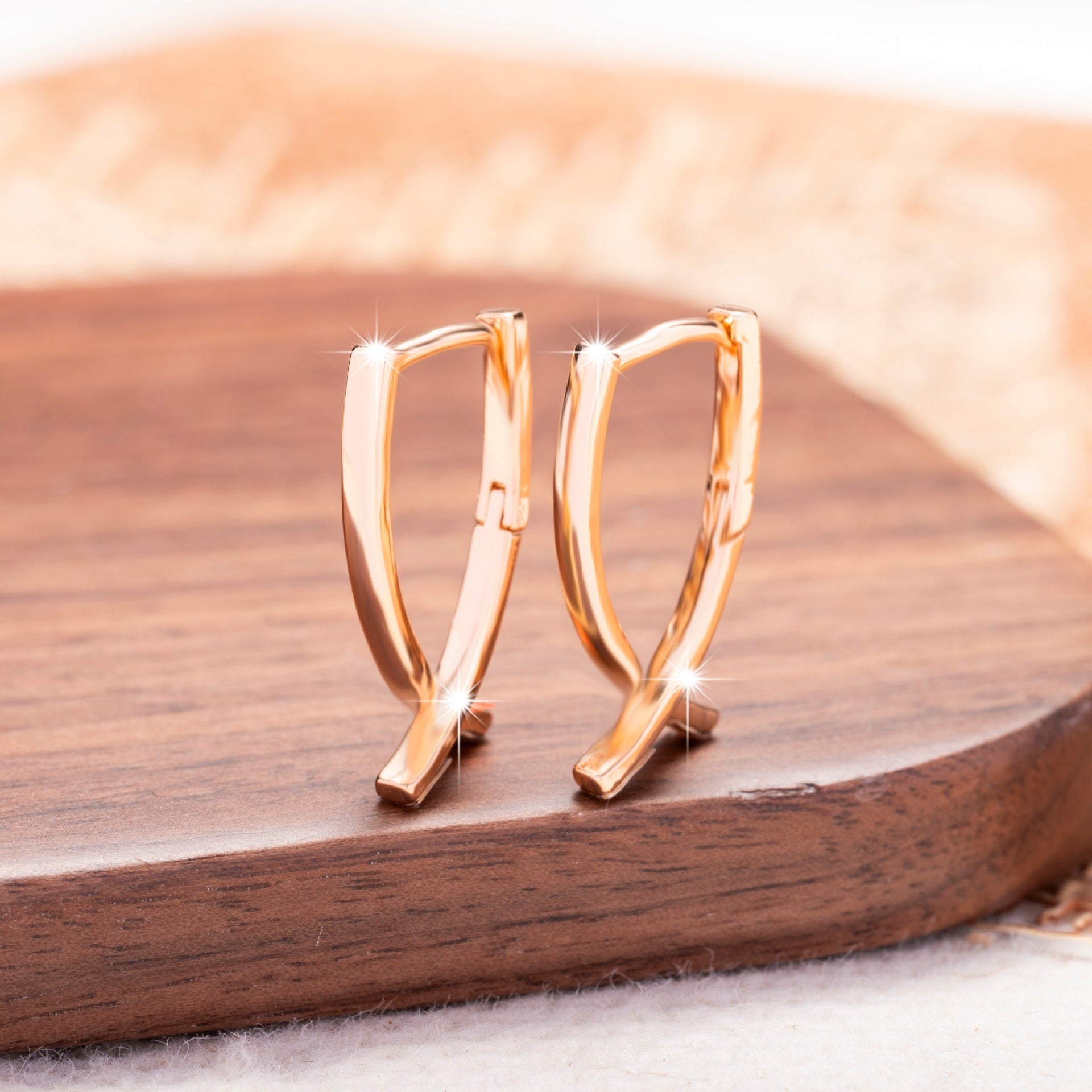 Boucles d’oreilles en forme de croix, allure luxueuse - NovaShop NovaShop Rose Gold Bigbuy