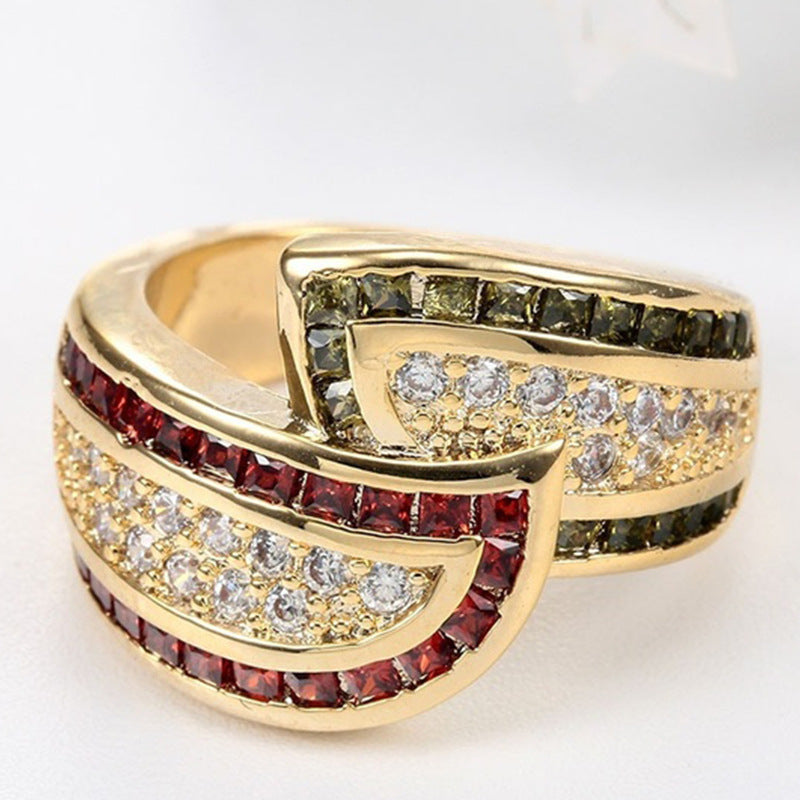 Personalized Women's Fashion Ring with Peridot