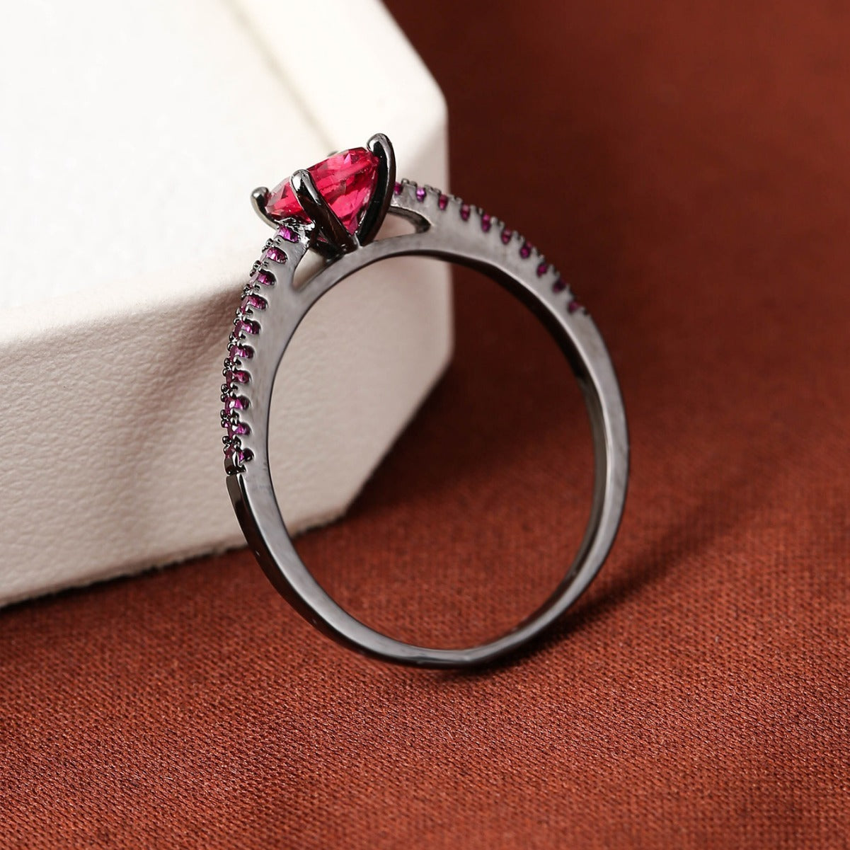 elegant copper ring seduces with its geometric hexagonal design, offering a modern and refined touch