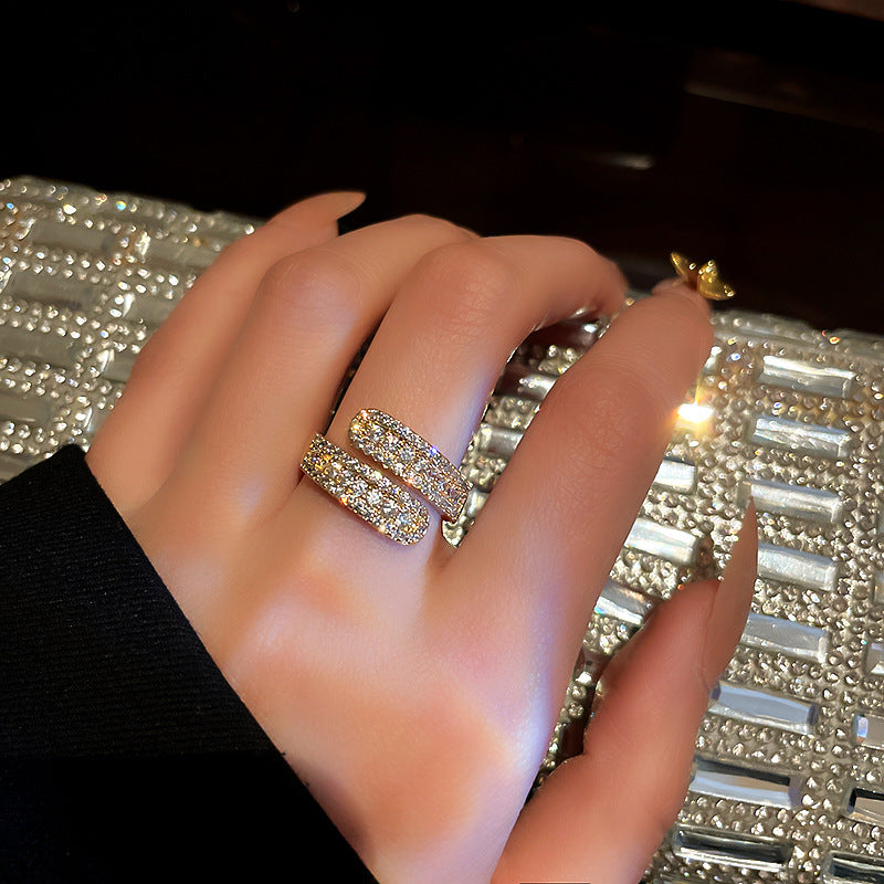 Simple and elegant open ring