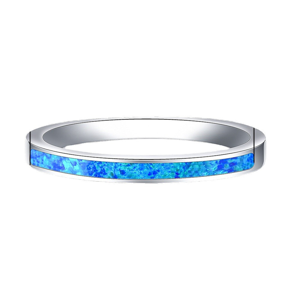 Copper ring with a simple and personalized design, perfect for subtly asserting your temperament.