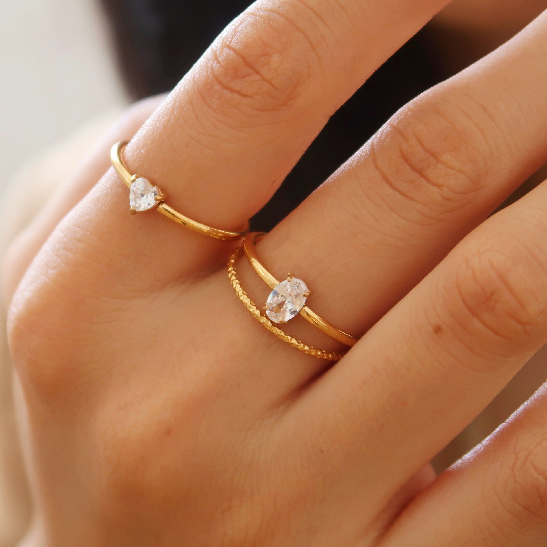 Oval Love Ring No Fading - Fresh and Simple Design
