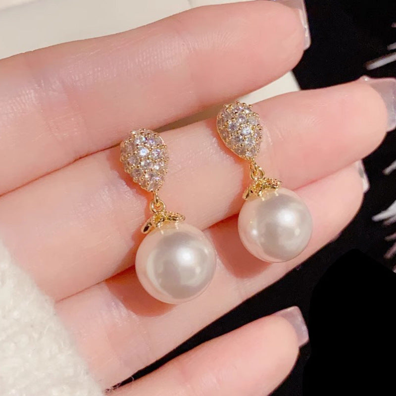 French pearl water drop earrings for women