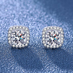 Six-prong heart-shaped earrings inlaid with zircons