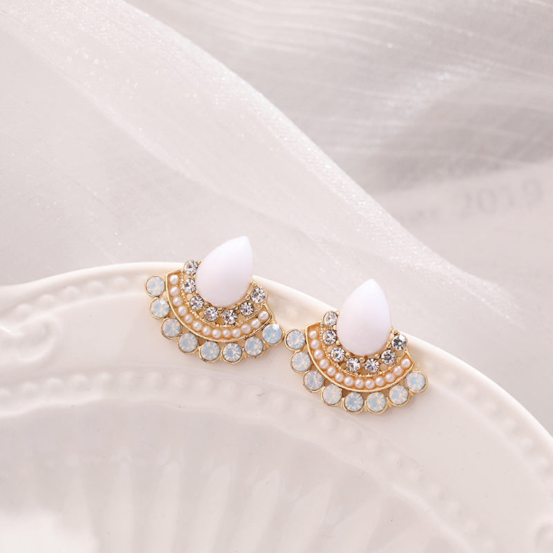Boucles d’oreilles rétro pour femme en forme d’éventail avec aiguille - NovaShop NovaShop Silver Stud Earrings Bigbuy