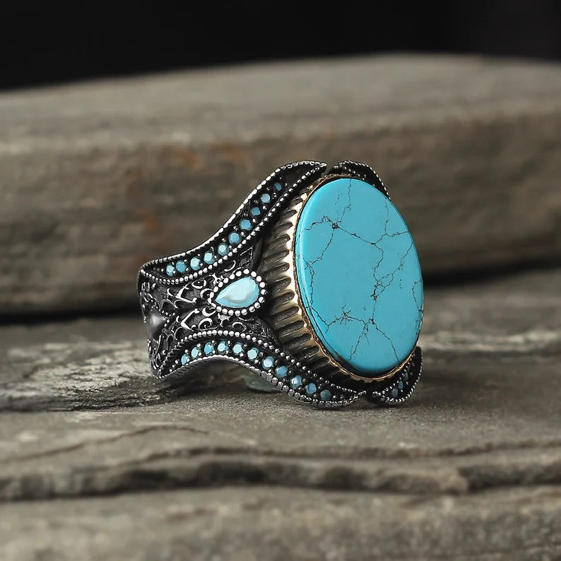 Simple and trendy men's round turquoise ring