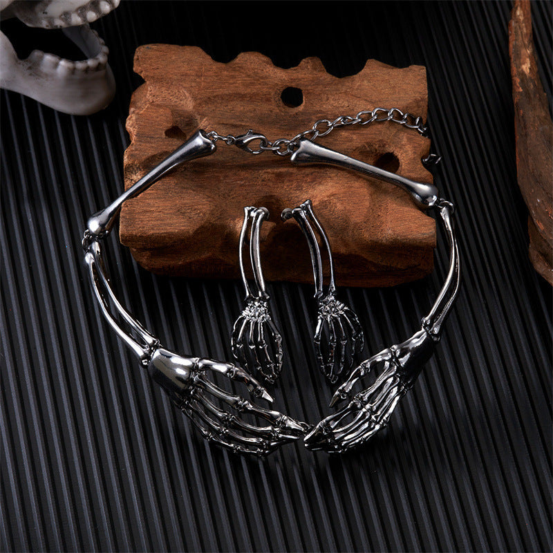 European and American Fashion Jewelry Dark Style Skull and Ghost Claw Necklace and Earrings