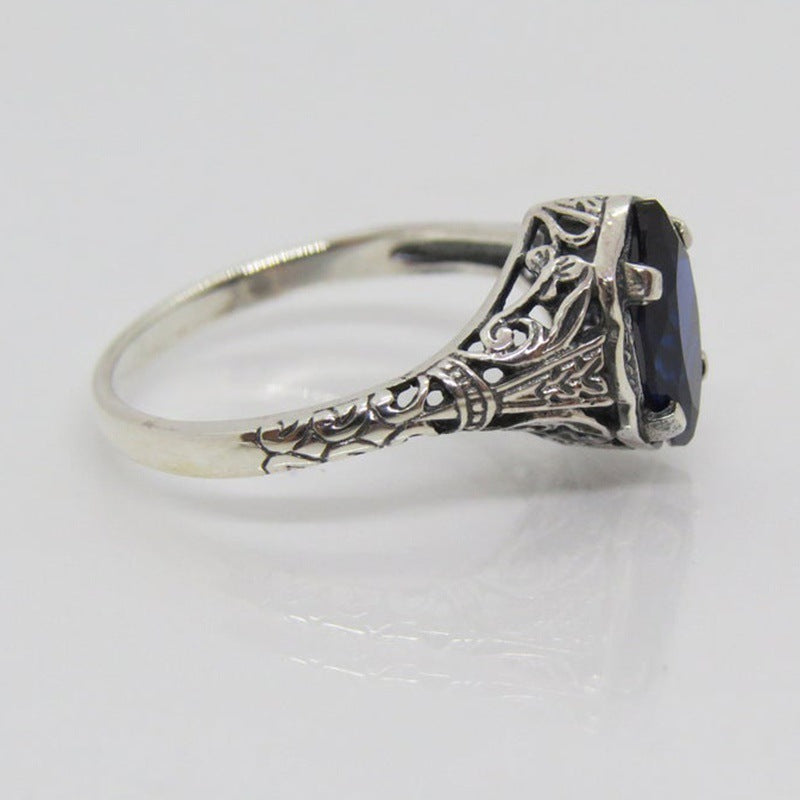 Versatile Women's Ring in Hollow Geometric Zircon