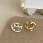 Open ring in three-dimensional interlaced matte metal