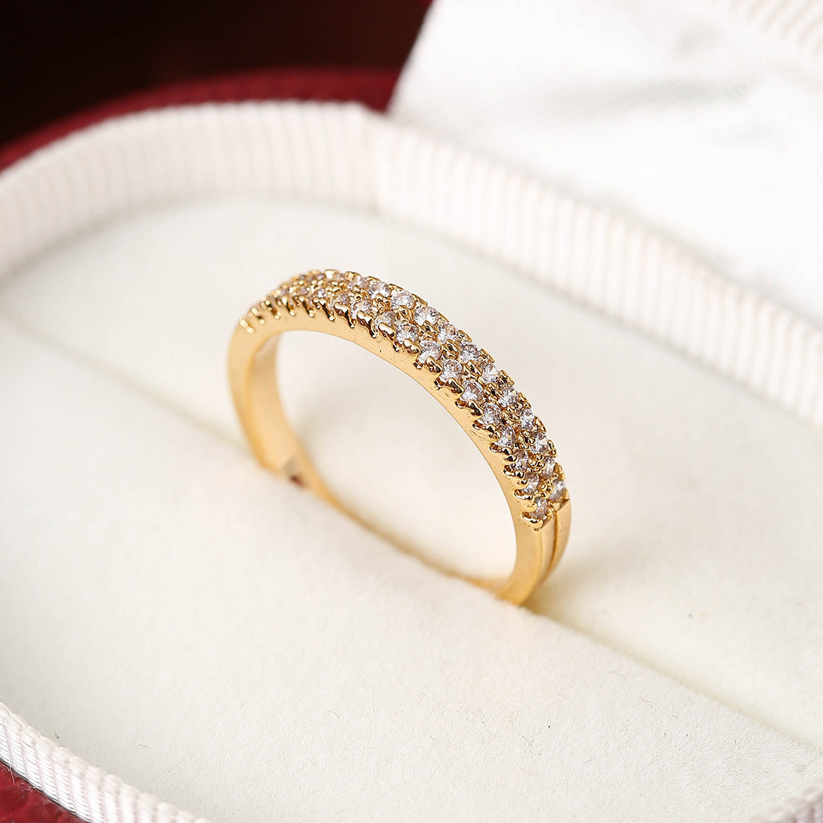 Elegant Simple Copper Ring with Inlaid Colorful Zircon
