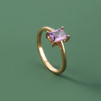 Niche ring with modern design, decorated with zircon