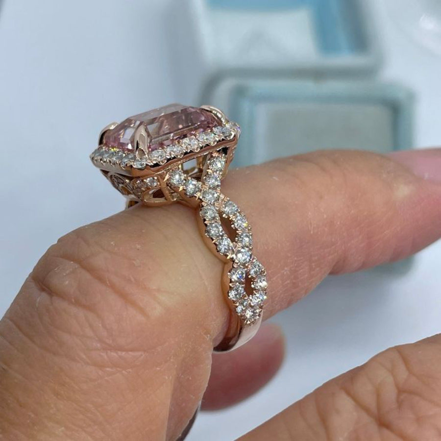 Unisex Versatile Rose Gold Alloy Ring