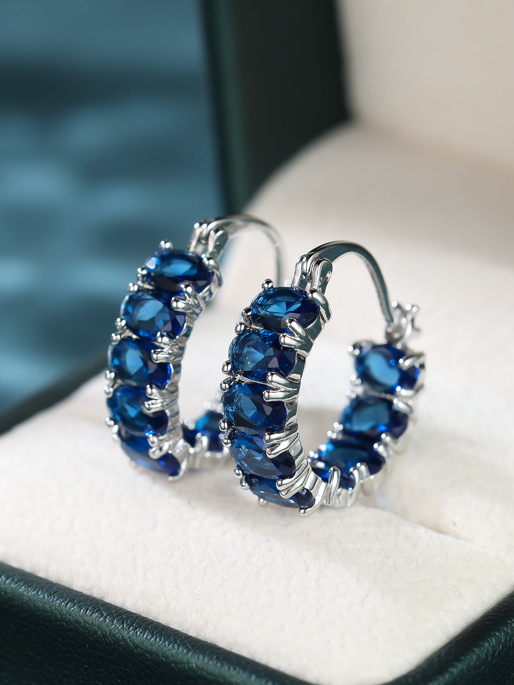 Elegant Oval Clip-on Earrings with Refined Design in Copper