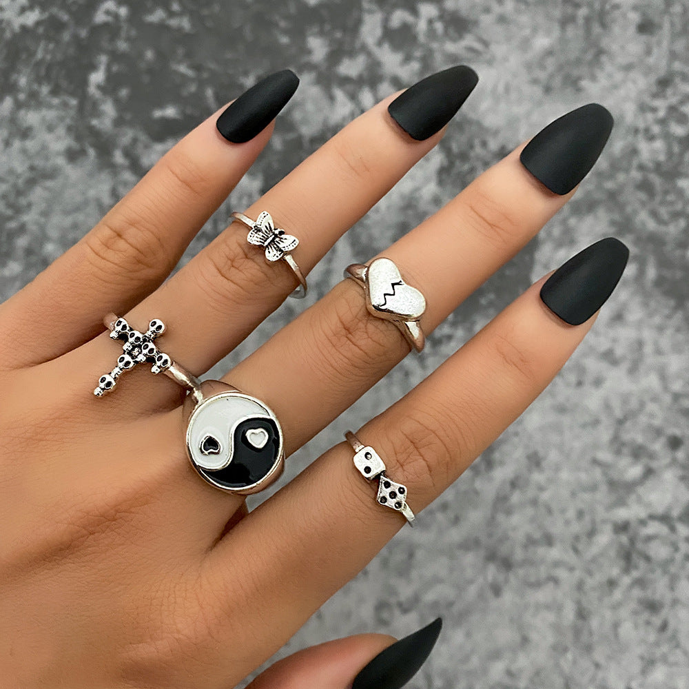 Fashionable butterfly and snake ring combination