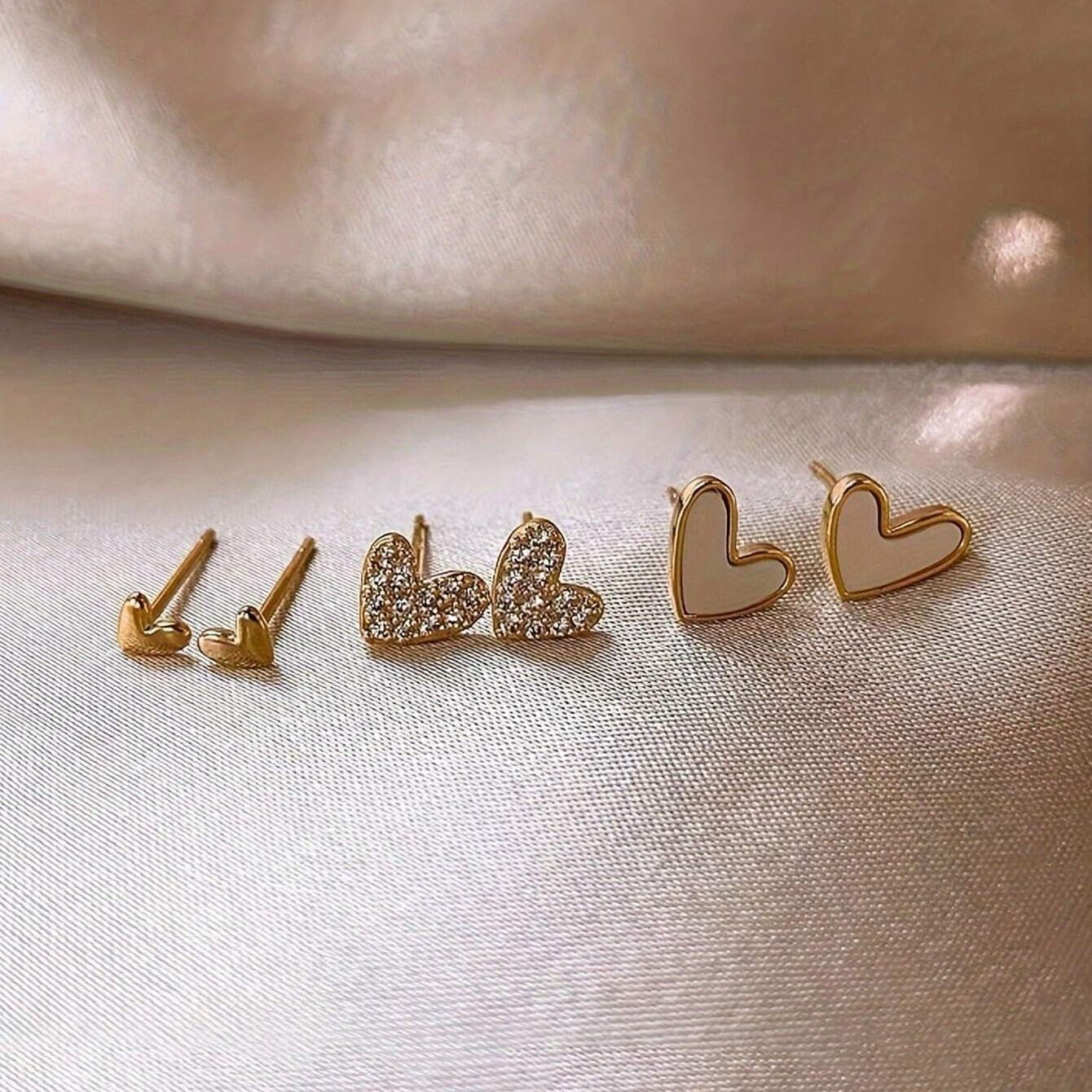 Ensemble de trois paires de boucles d’oreilles girly, thème amour - NovaShop NovaShop Gold Bigbuy